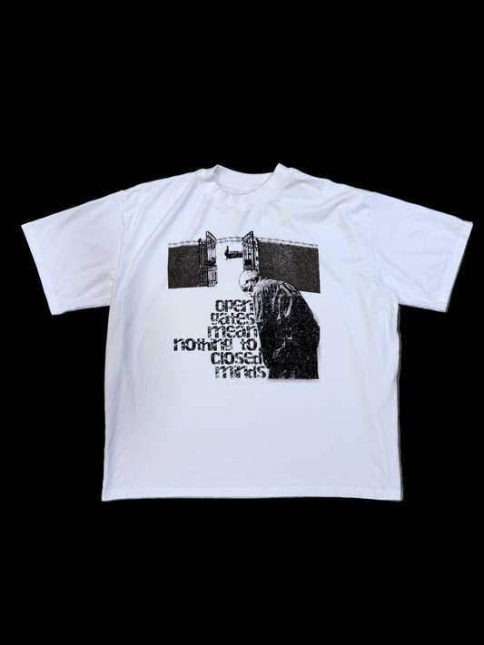 "Open gates" Tee
